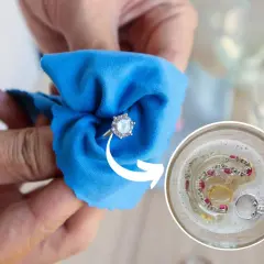 Jak bez wysiłku przywrócić blask srebrnej biżuterii? Domowe triki ratunkowe