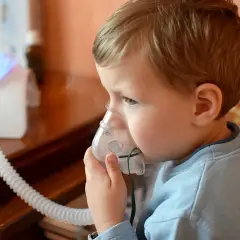 Jaki nebulizator dla dziecka? Sprawdź, jak wybrać idealny sprzęt bez stresu
